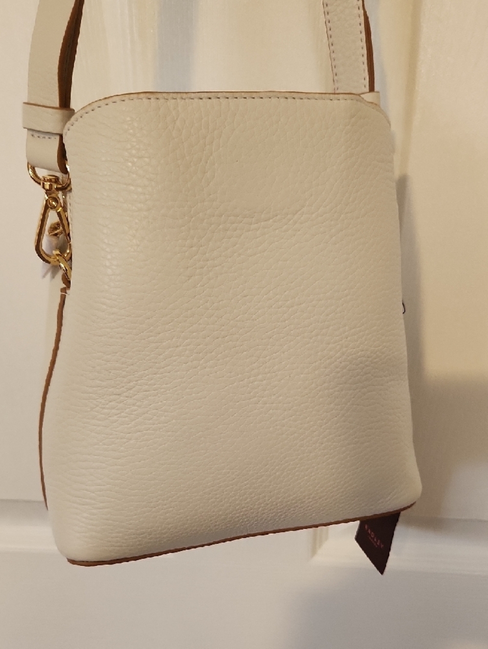 RADLEY LONDON White Crossbody Bag with Tan Trim - Picture 6 of 7
